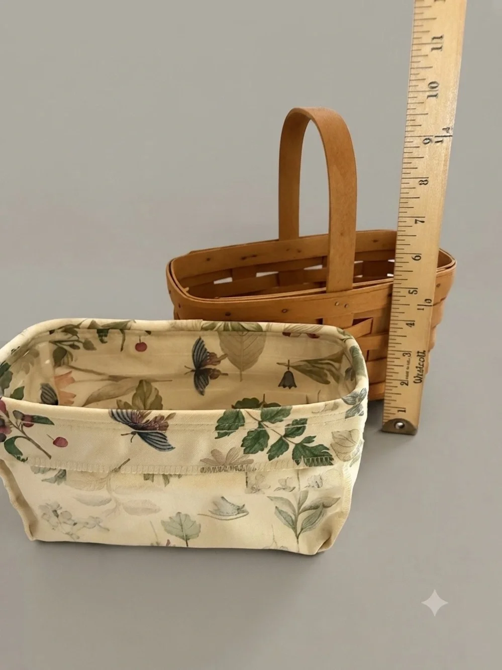 Longaberger Basket Candle with Botanical Fabric Liner and Protector.